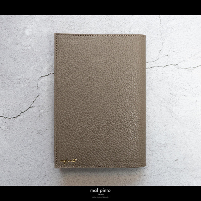 book cover ADRIA LINE 四六判size