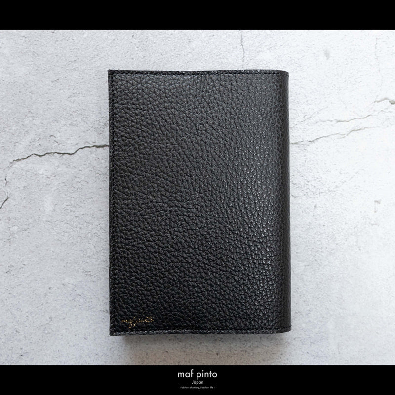 book cover ADRIA LINE 新書size